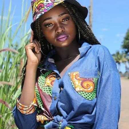 prettywettykelly — FansOnlyX creator profile