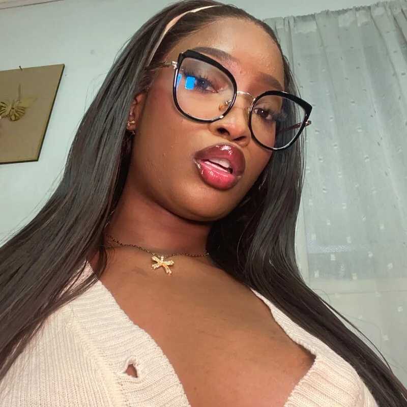 Black_girl3 — FansOnlyX creator profile
