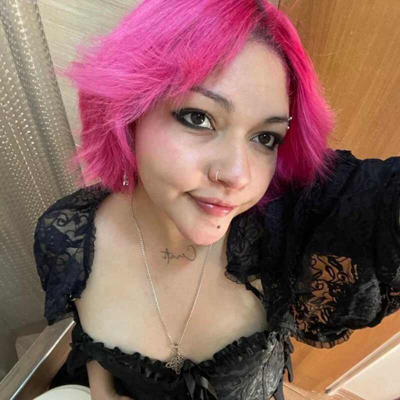 Moon_Velvet18 — FansOnlyX creator profile