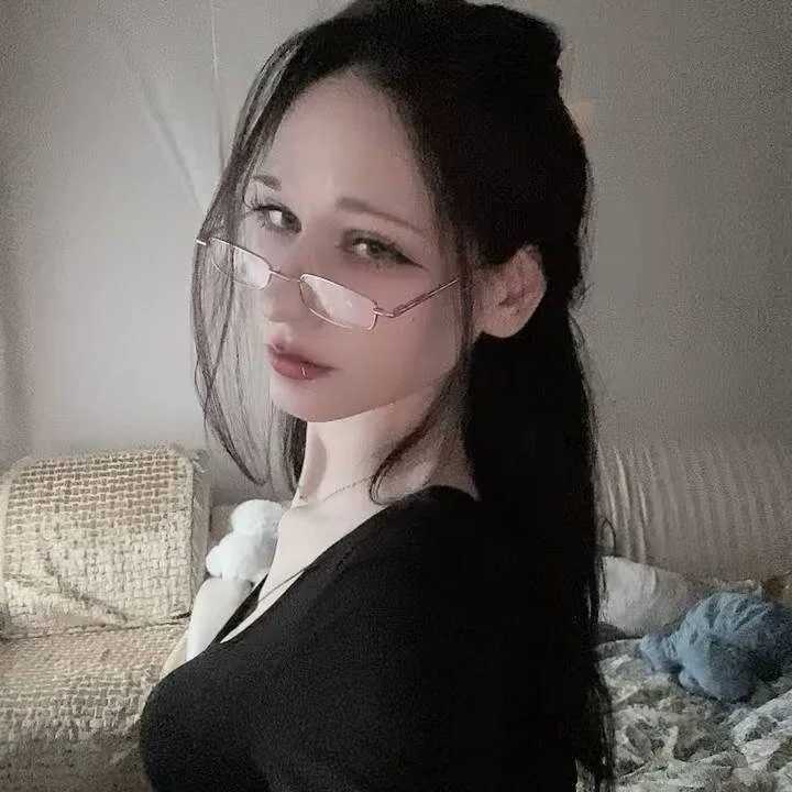 DiamondLagerstedt — FansOnlyX creator profile