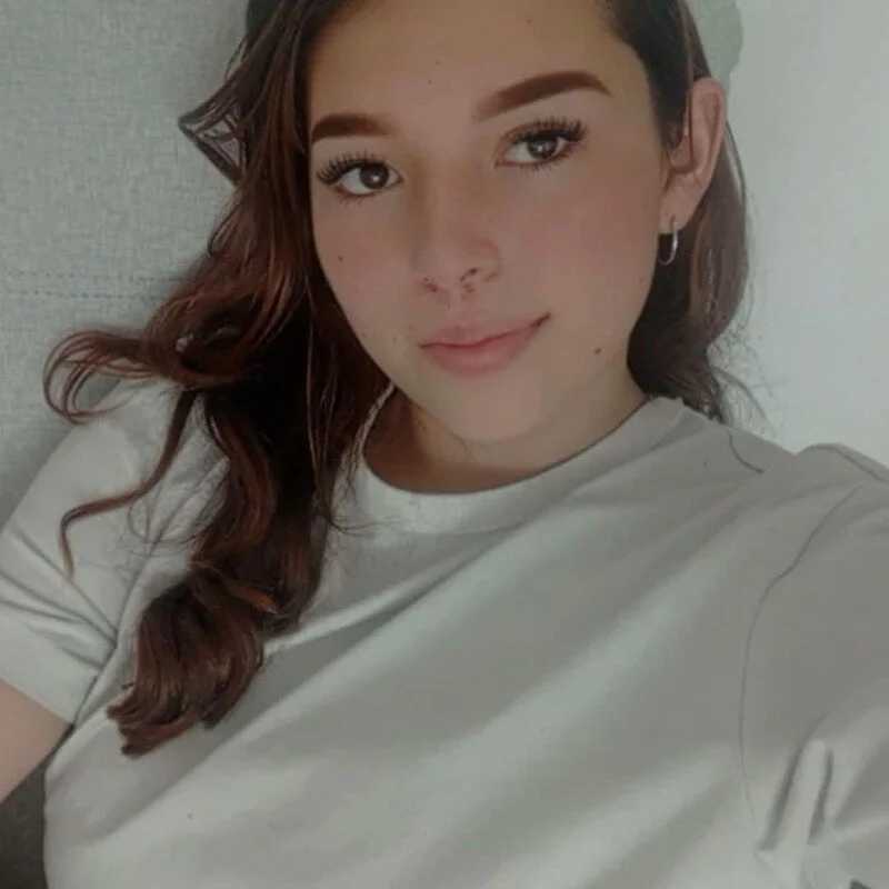bella__girl — FansOnlyX creator profile