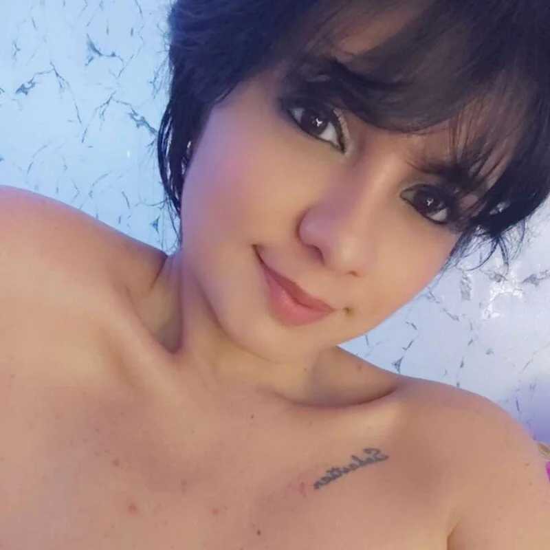 elissa_iris — FansOnlyX creator profile