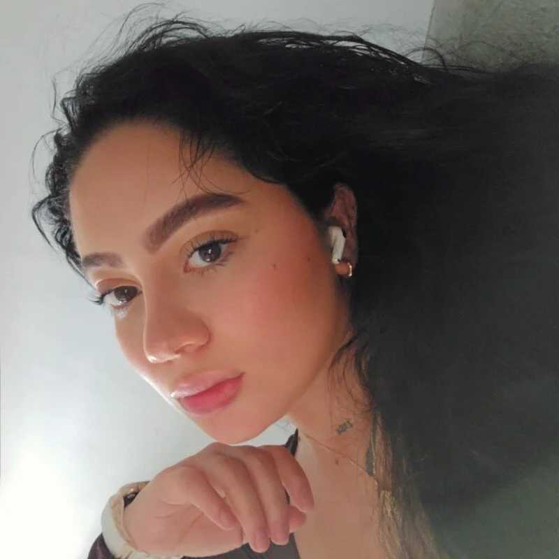 Rhea_Lux — FansOnlyX creator profile