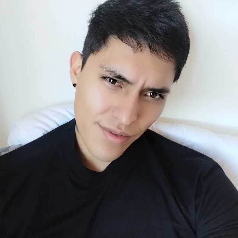 Edward2j — FansOnlyX creator profile