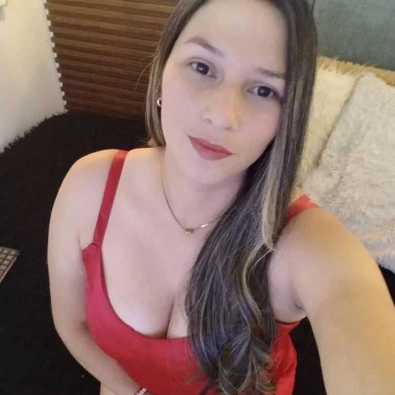 OliviaBrowm — FansOnlyX creator profile