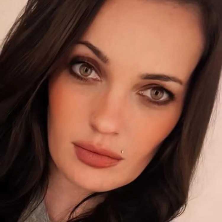 Dallasgirl12 — FansOnlyX creator profile