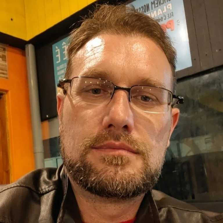 Antoniobug — FansOnlyX creator profile
