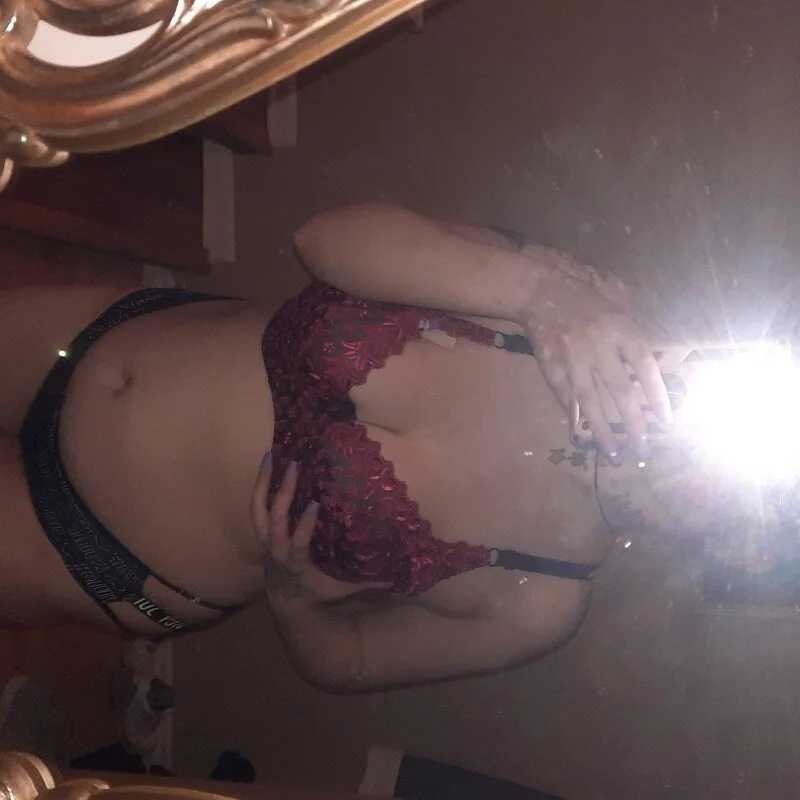 mistress_kasha — FansOnlyX creator profile