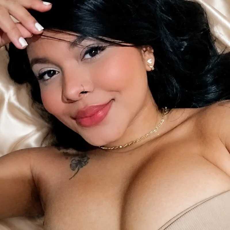 melany_vessa — FansOnlyX creator profile