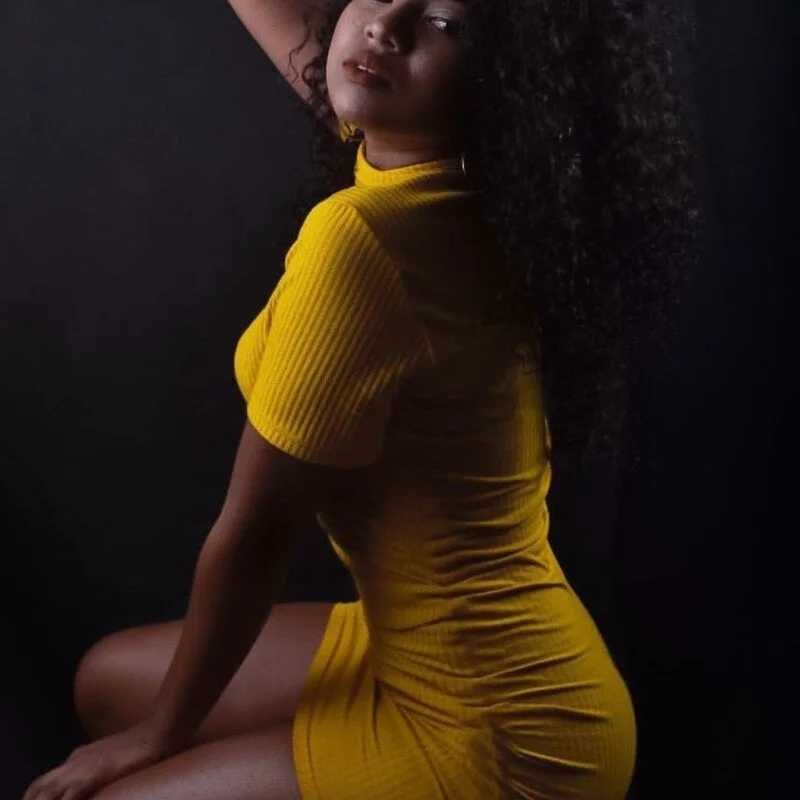 chloe_ebony_ — FansOnlyX creator profile