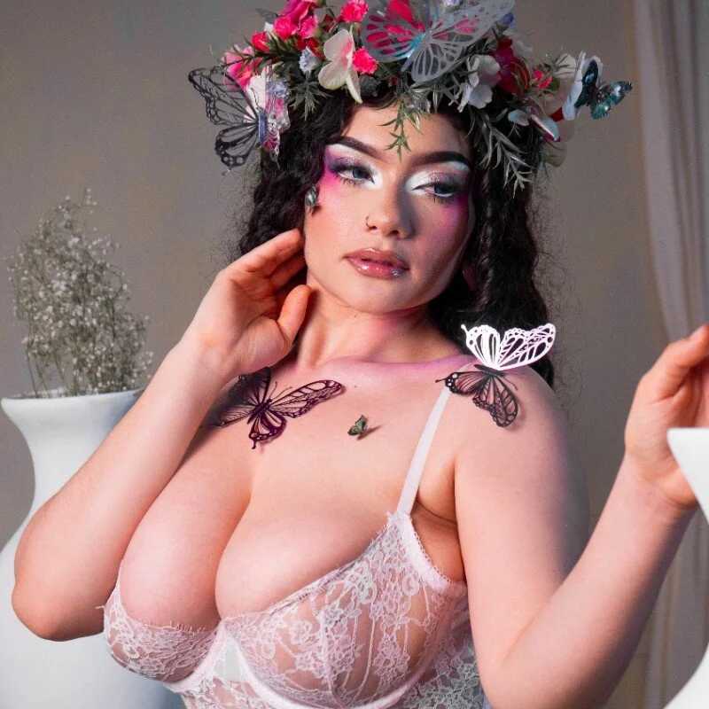 Sweet_Ariadna_ — FansOnlyX creator profile