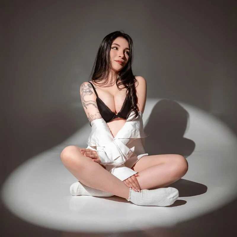 Just__dani — FansOnlyX creator profile