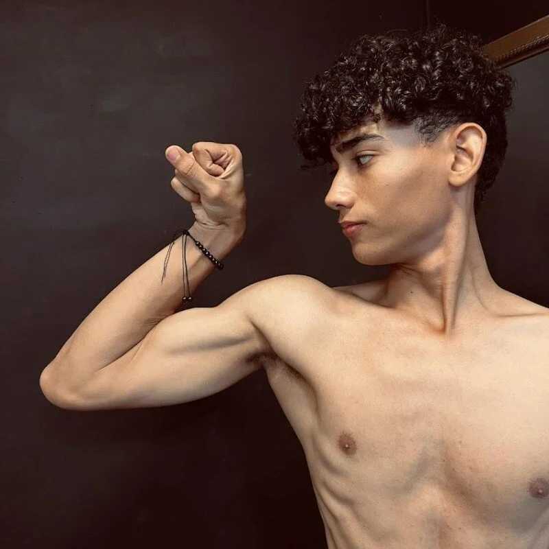 jake_willianss — FansOnlyX creator profile