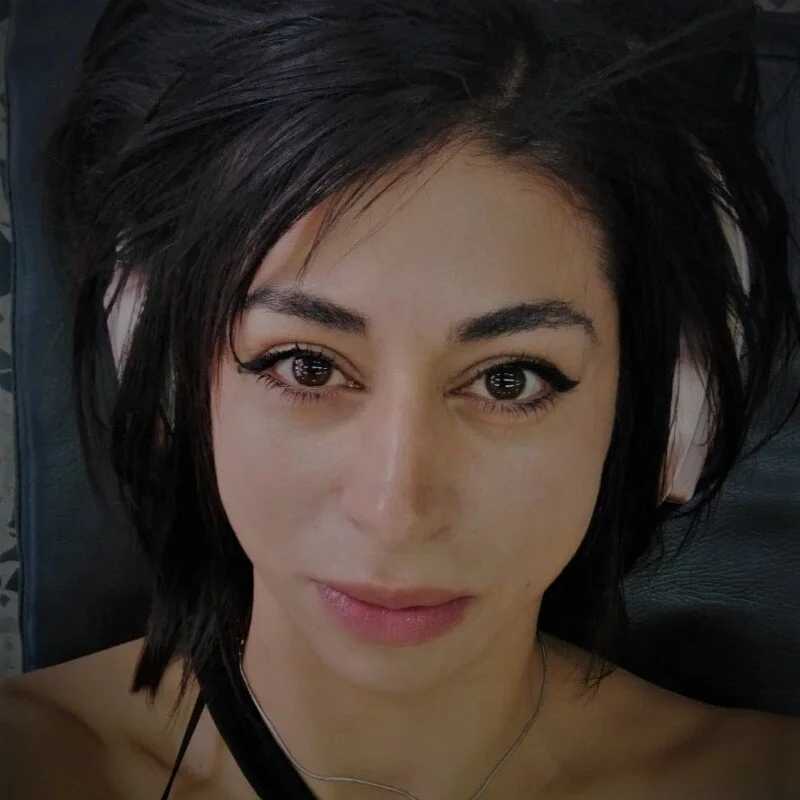 arianna_rouse_ — FansOnlyX creator profile