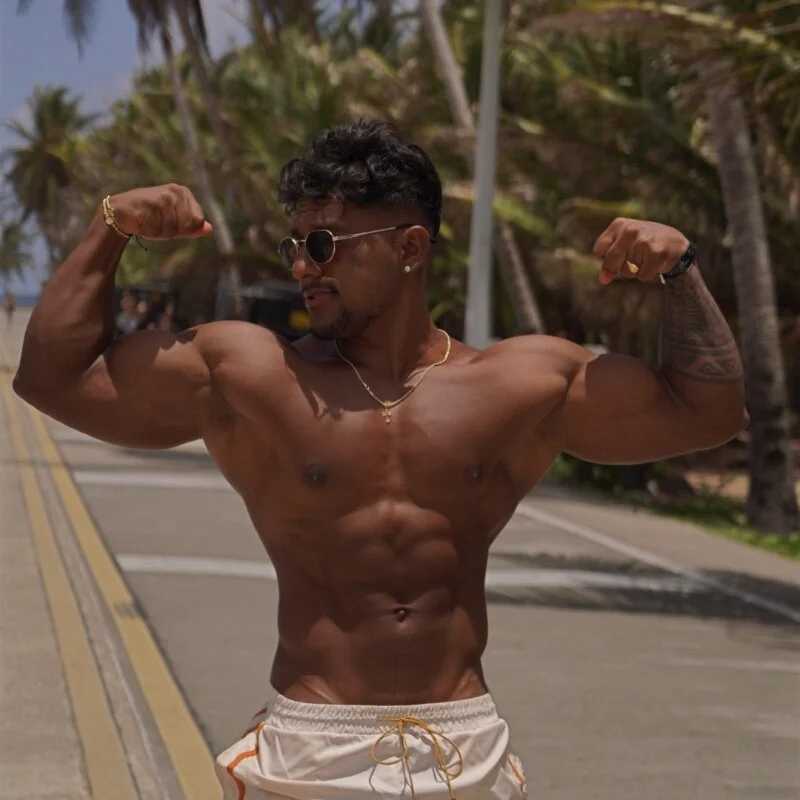 CallumMuscle — FansOnlyX creator profile