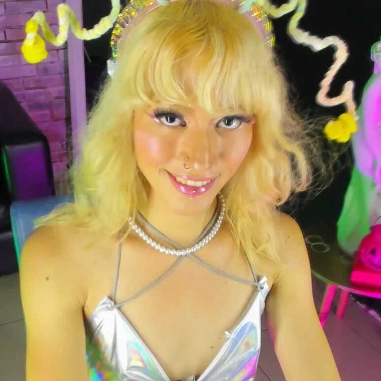 Belle_Kitten — FansOnlyX creator profile
