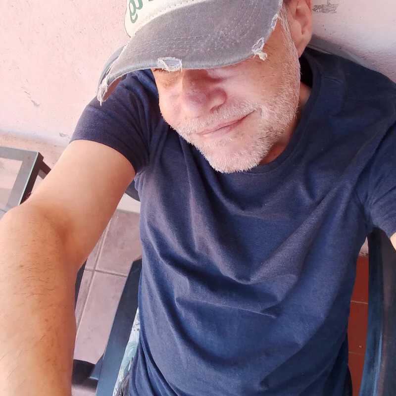 ThickCummander — FansOnlyX creator profile