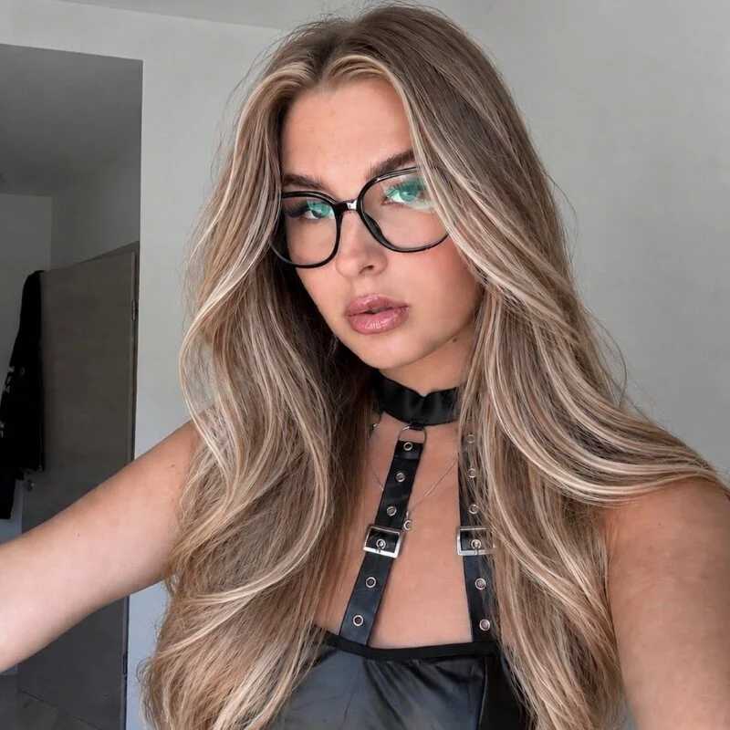 sophianoir_ — FansOnlyX creator profile