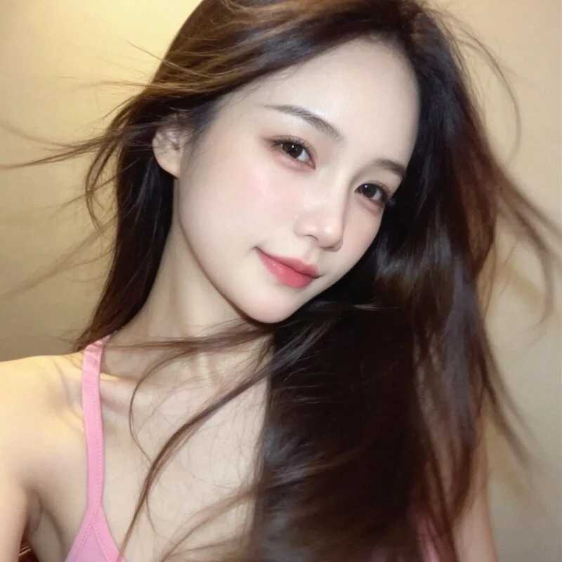 _Clara- — FansOnlyX creator profile