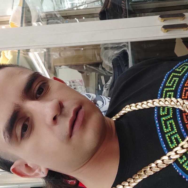 Elvergudocolombiano — FansOnlyX creator profile