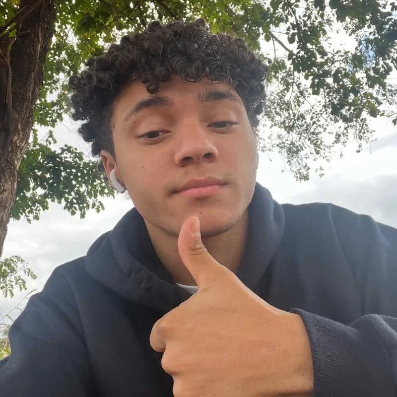 Guilhermesousaferro — FansOnlyX creator profile