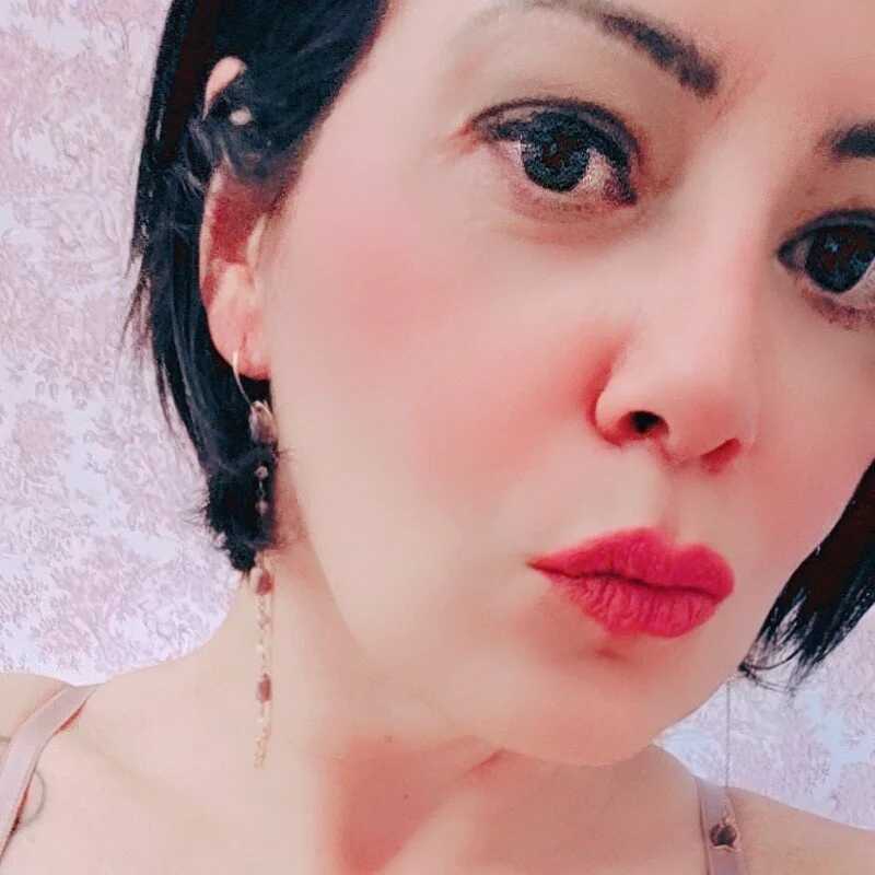 annalisablu — FansOnlyX creator profile