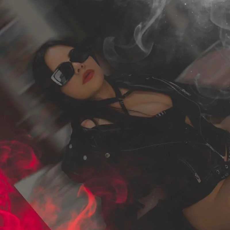Aylin_Esquivel — FansOnlyX creator profile