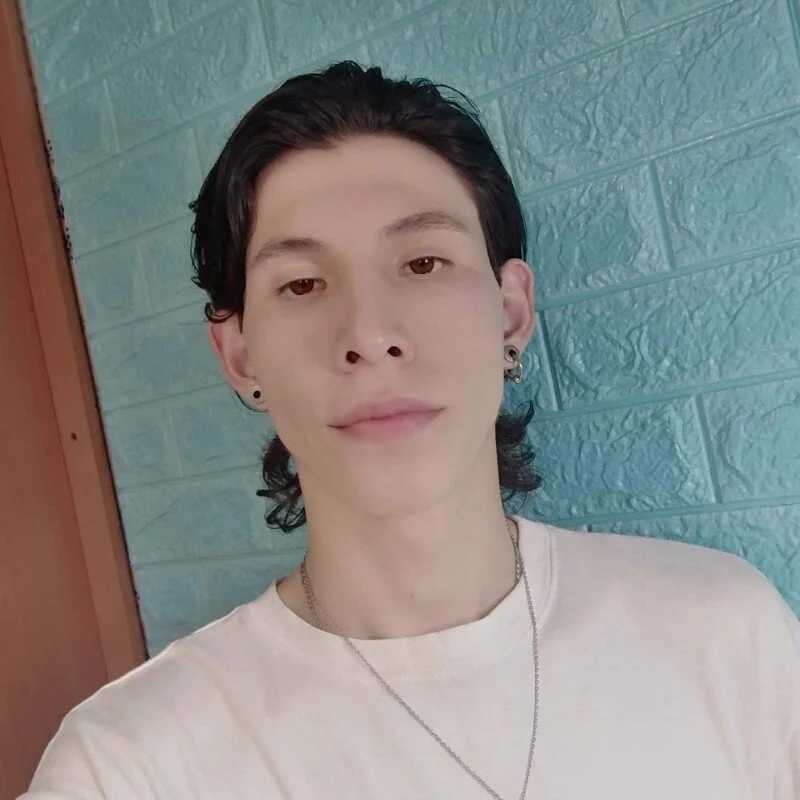 Alexxey_x — FansOnlyX creator profile