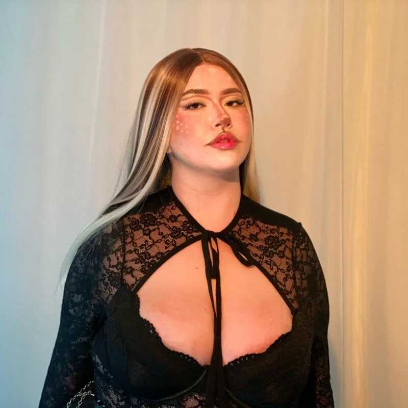 Victoria_Rossy — FansOnlyX creator profile