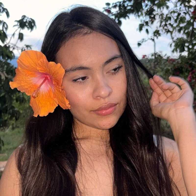 allie_bruce — FansOnlyX creator profile