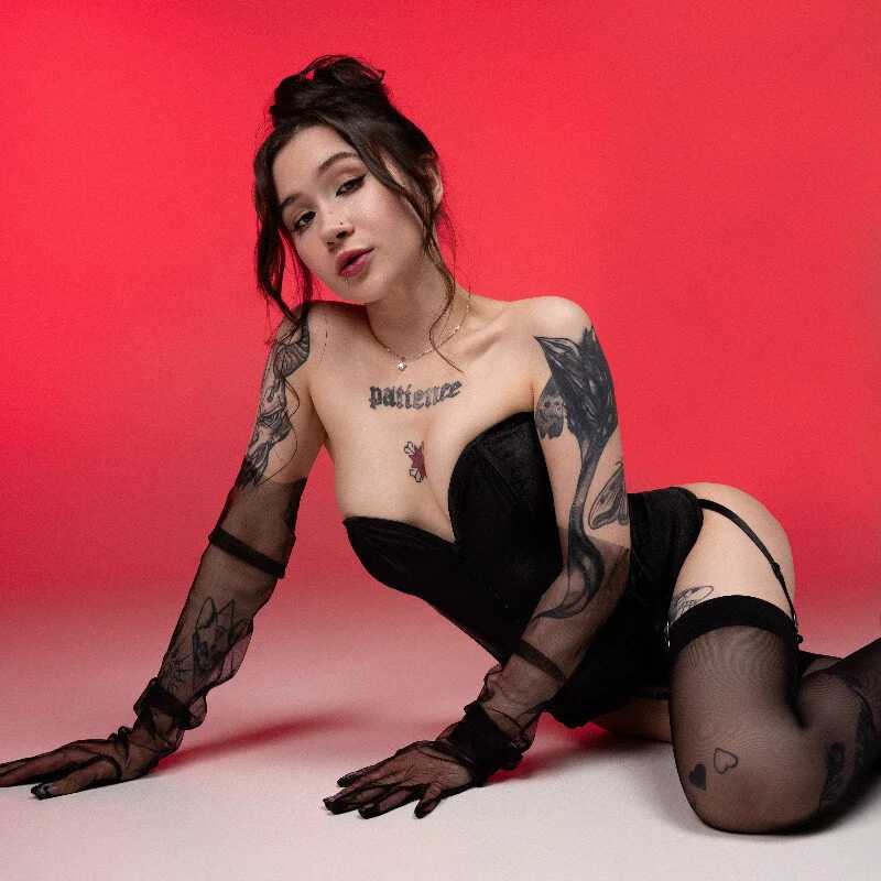 Heather_Ivy — FansOnlyX creator profile