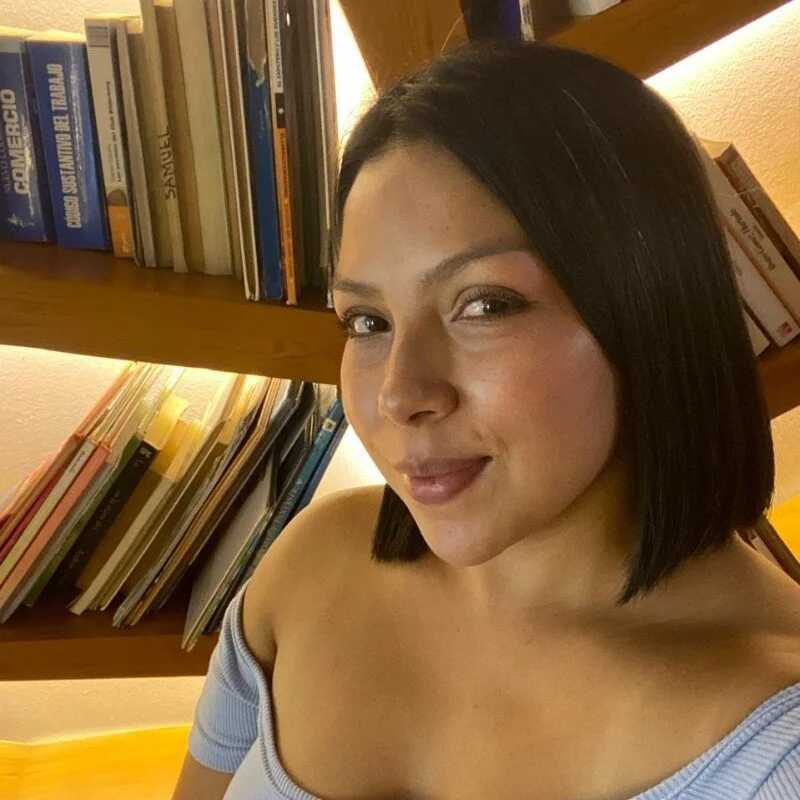 ISABELLA__LUNA — FansOnlyX creator profile