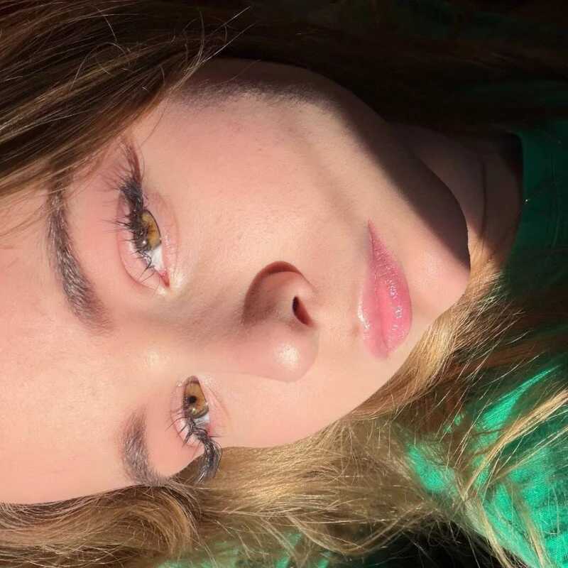 LiviaSmelser — FansOnlyX creator profile