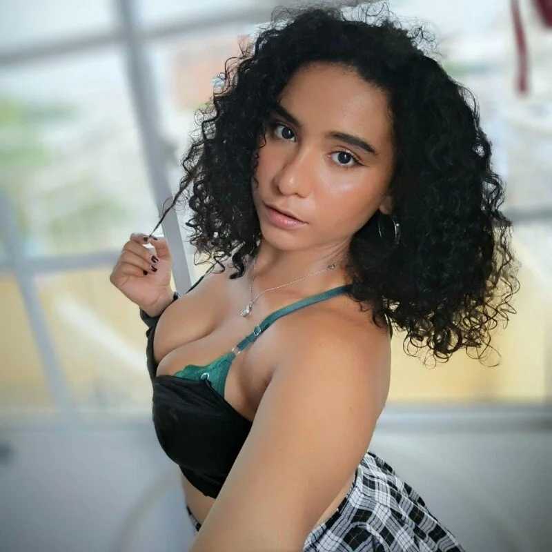 ellette__ — FansOnlyX creator profile