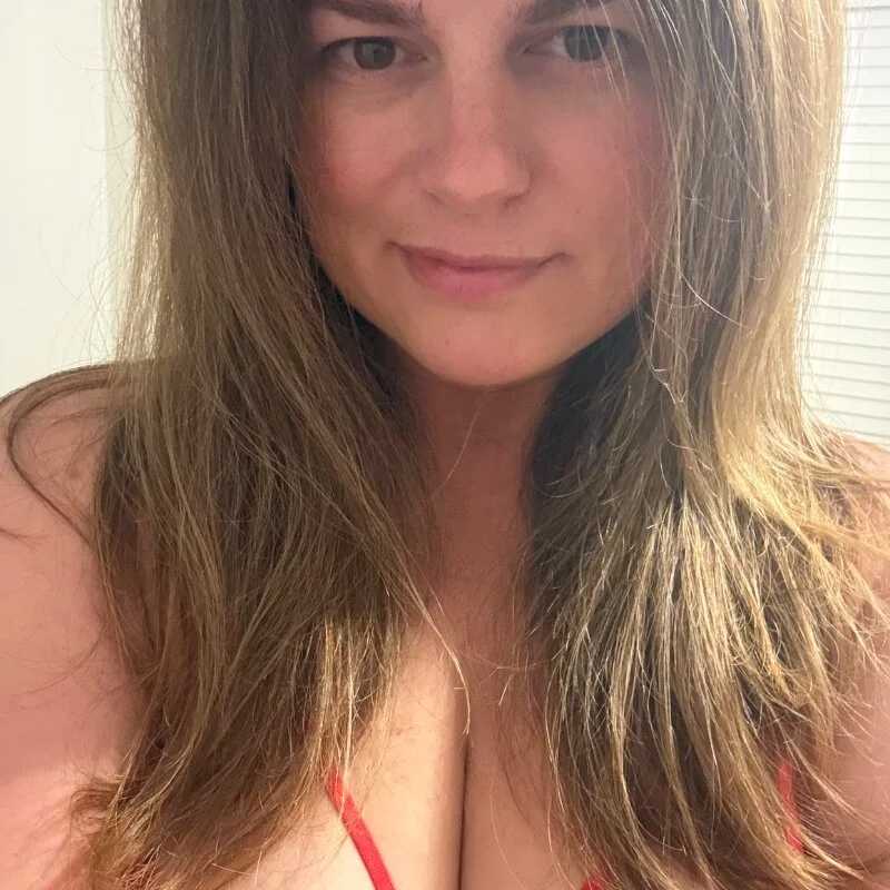 Katie8807 — FansOnlyX creator profile