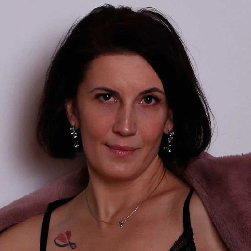 Lia_Reyn — FansOnlyX creator profile