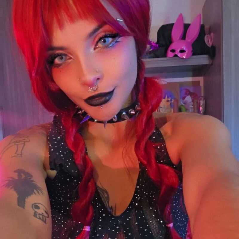Lila_bratzz — FansOnlyX creator profile