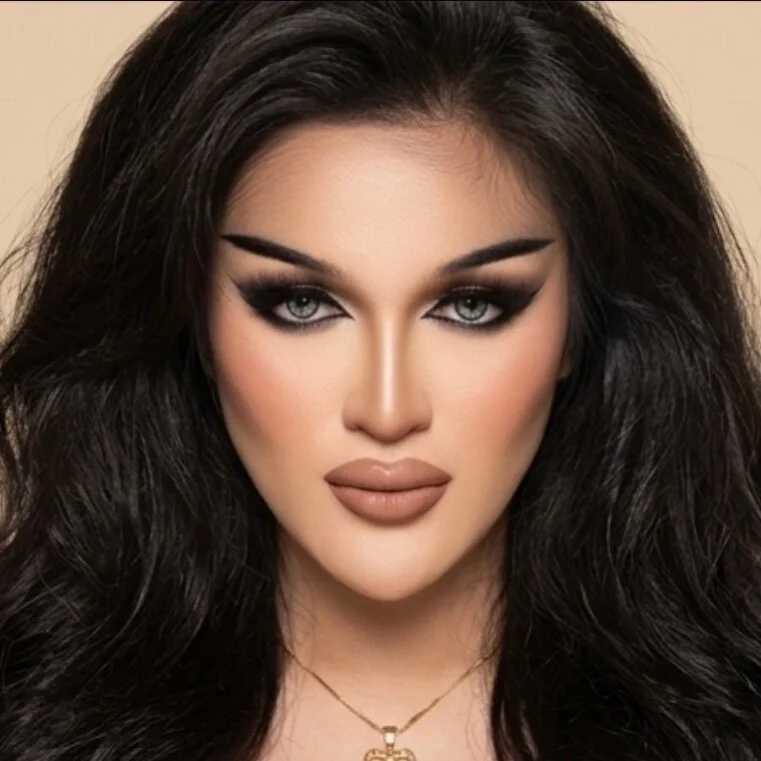 MissChalanieFox — FansOnlyX creator profile
