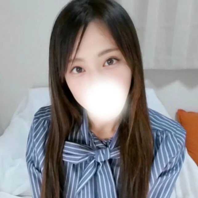 reina-111 — FansOnlyX creator profile