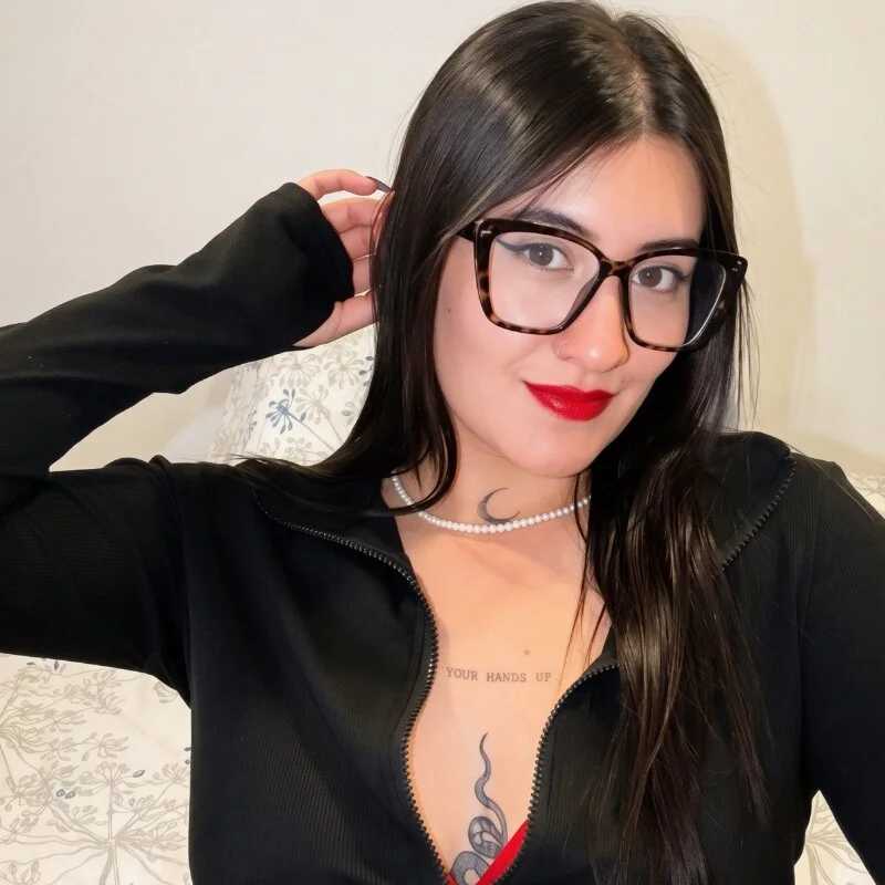 Naia_Selene — FansOnlyX creator profile