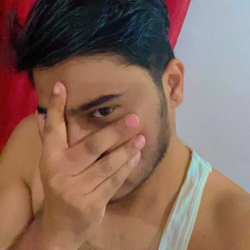 desidesiman — FansOnlyX creator profile