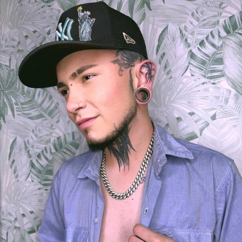 tyler_jones_ — FansOnlyX creator profile