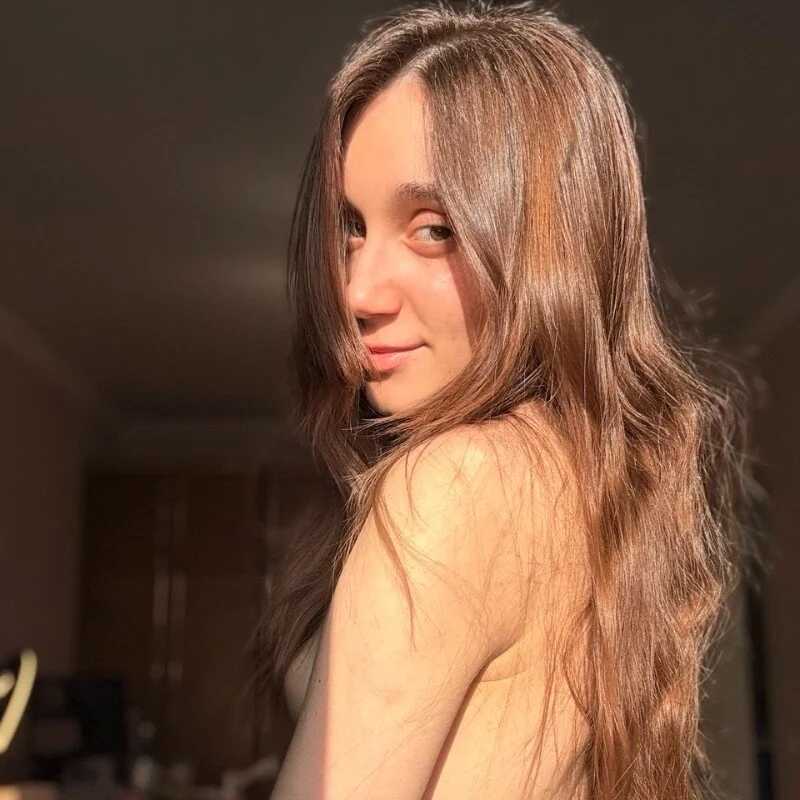 Milky_wayyy — FansOnlyX creator profile