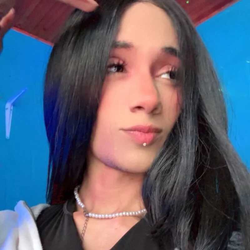 L4yl4 — FansOnlyX creator profile
