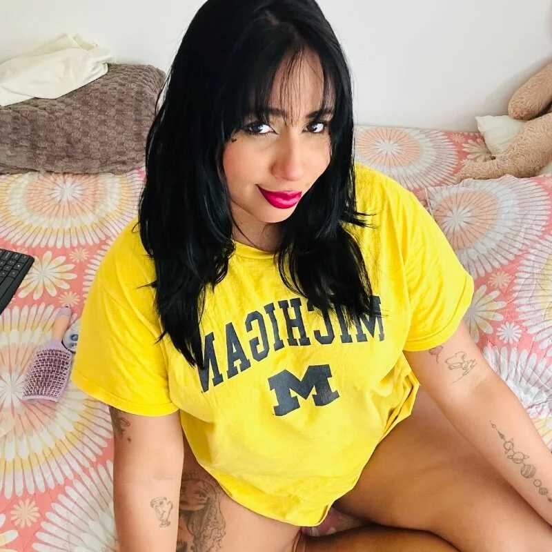 Valery__lovex — FansOnlyX creator profile
