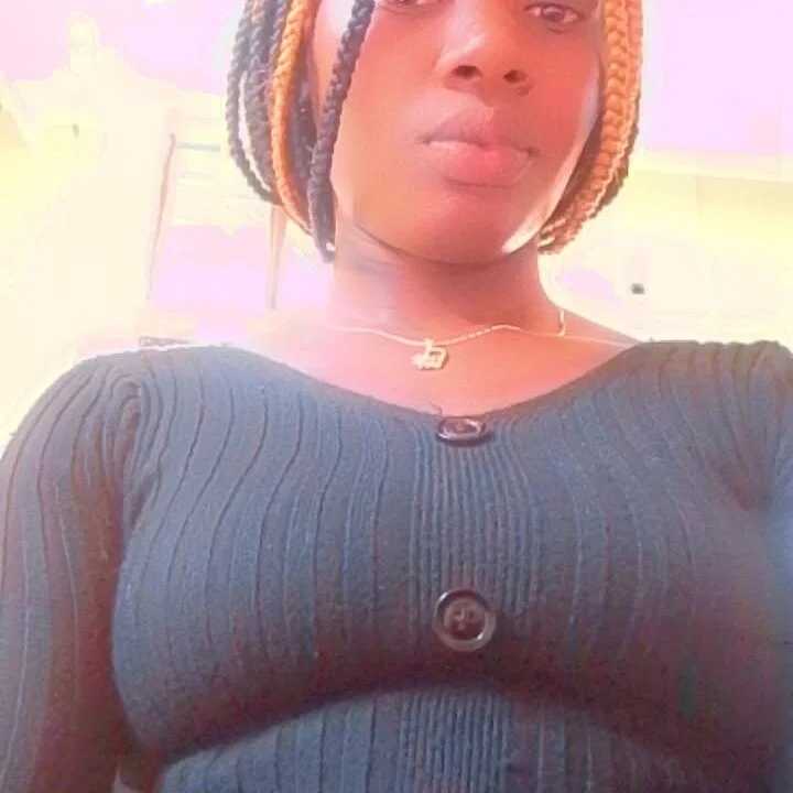 Holy_Baddie — FansOnlyX creator profile