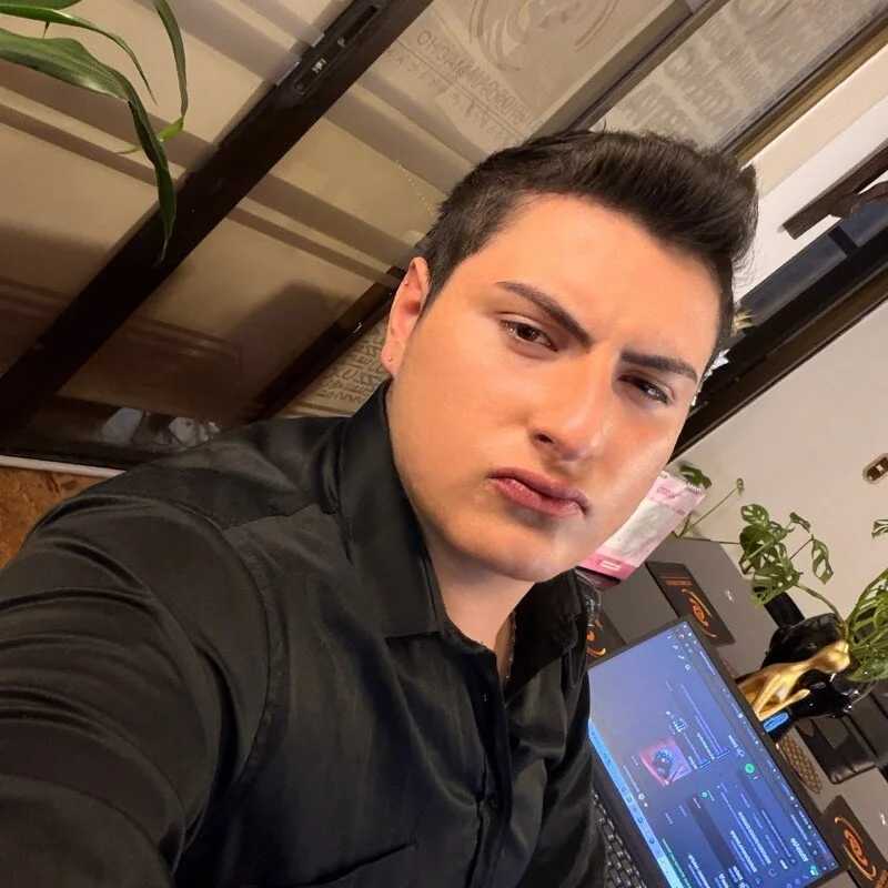 Brunofox — FansOnlyX creator profile