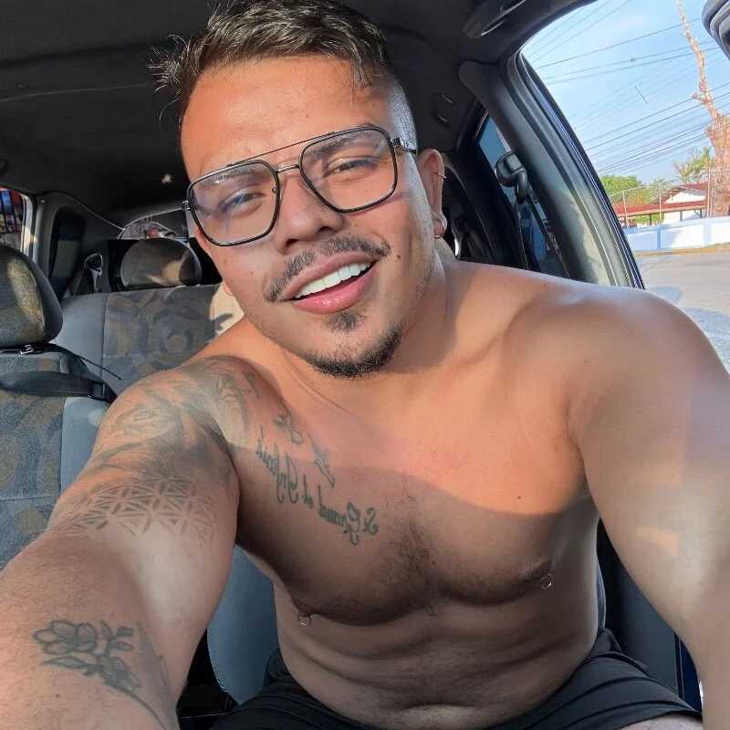 Naughty_Charly — FansOnlyX creator profile