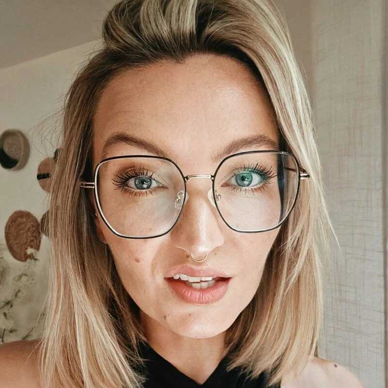 MissMialicious — FansOnlyX creator profile