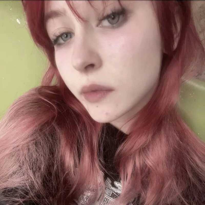 MaryRedHead — FansOnlyX creator profile